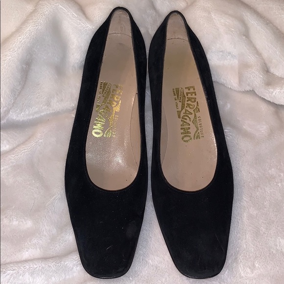 Ferragamo - Picture 2 of 6